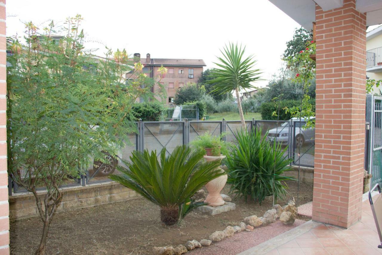 Monica'S Villa Fiano Romano Exterior photo